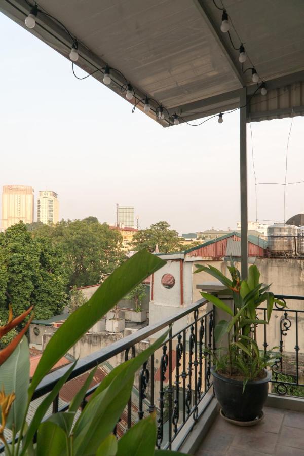 T Home Balcony Hanoi Kültér fotó